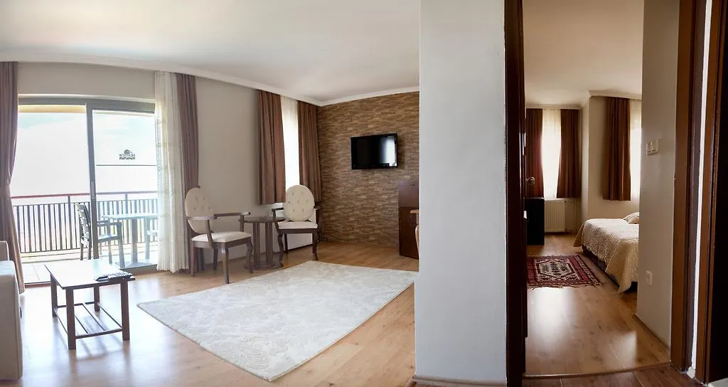 Seaview Suite Hotel contacts