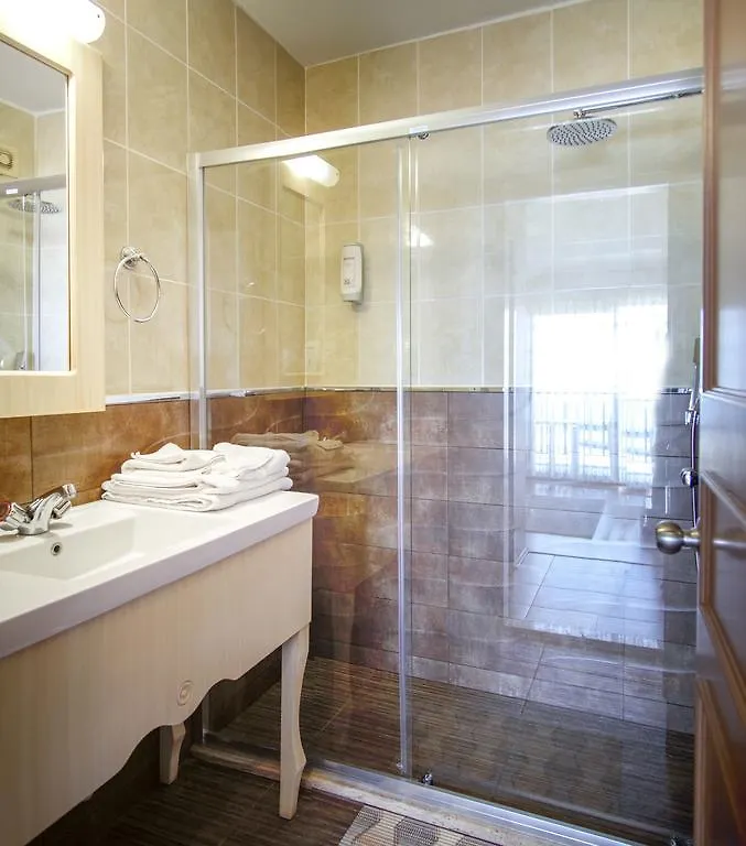 Seaview Suite Hotel 库萨达斯